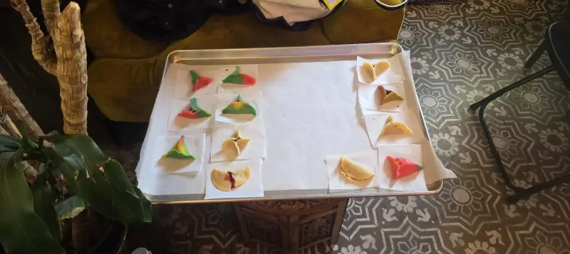 Purim, photo 6 of 7
